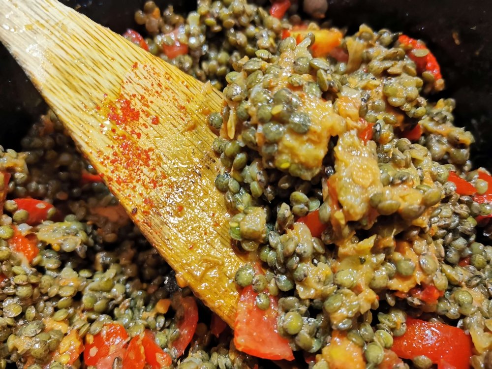 Lauwarmer Linsensalat mit Thunfisch und Tomate – Maître Philippe & Filles Lauwarmer Linsensalat mit Thunfisch und Tomate – Maître Philippe & Filles