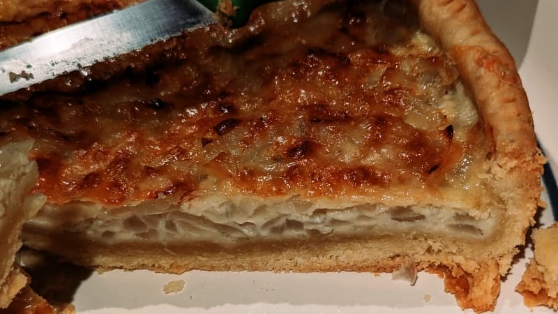 Tarte mit Rosa Zwiebeln aus Roscoff