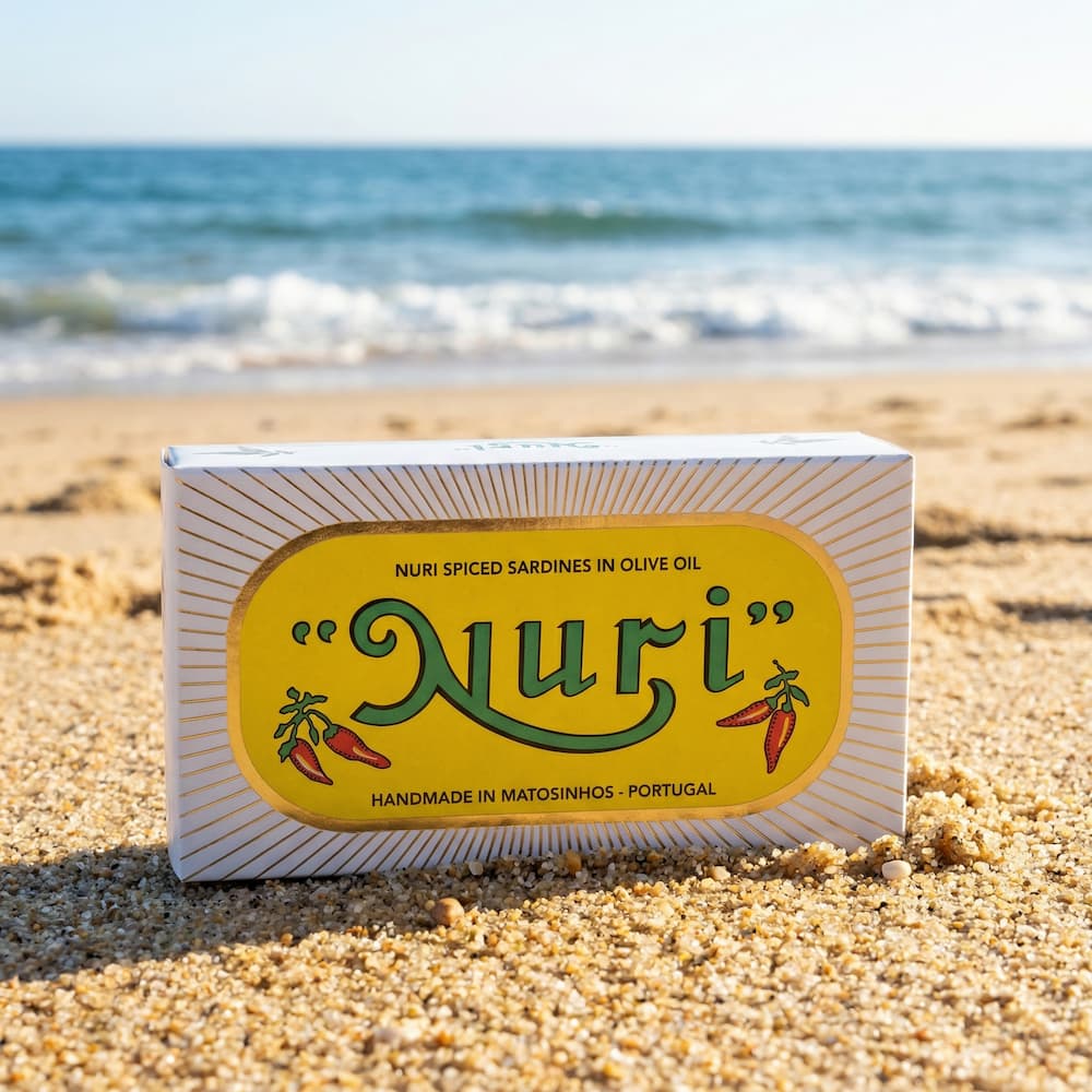 NURI Reserva 2022 – Spiced Sardines in Olive Oil (Pikante Jahrgangssardine) - Nuri - Maître Philippe & Filles