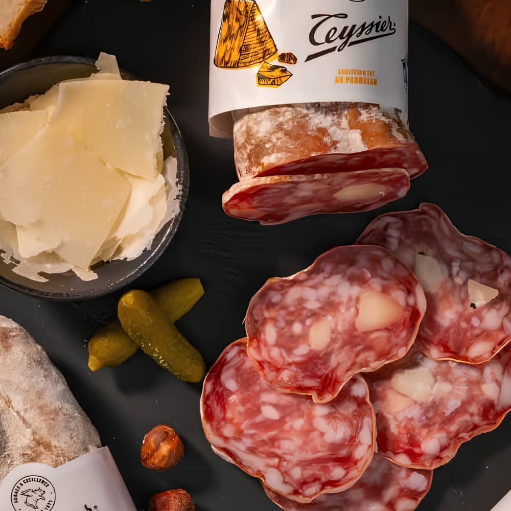Saucisson d'Ardèche mit Parmigiano Reggiano 200-250g Teyssier Salaisons
