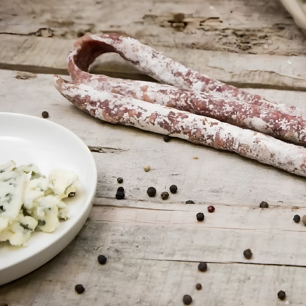Saucisse Sèche (Trockenwurst) mit Roquefort von Charcuterie Millas 200g Charcuterie Millas