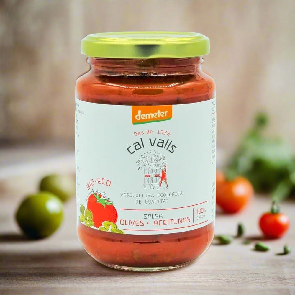 Hausgemachte Tomatensoße mit grünen Oliven aus Katalonien - Demeter ... Hausgemachte Tomatensoße mit grünen Oliven aus Katalonien - Demeter ...